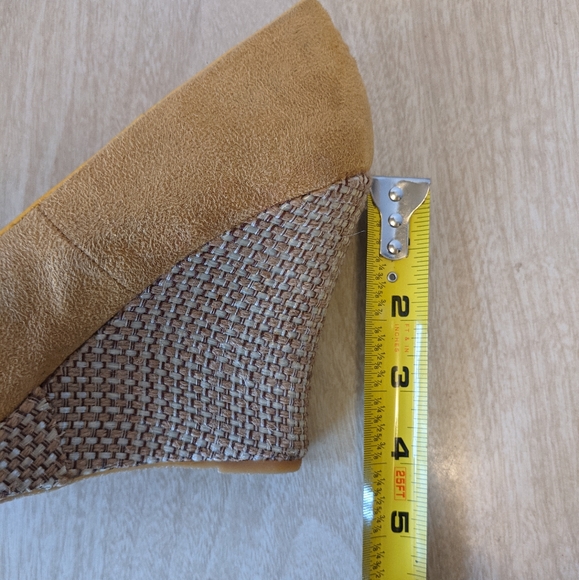 She's Collection Yellow Peep Toe Wedges 9 - Picture 8 of 12
